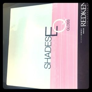 ShadesEQ GLOSS Swatch Book with everything in it